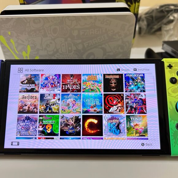 Switch OLED Splatoon edition [MINT] bundle with 512gb sd card preloaded - Picture 3 of 3